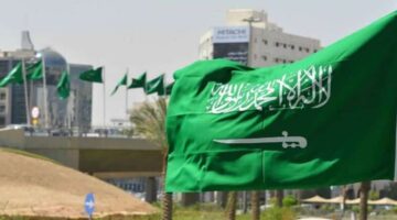 عاجل وبتوجيه من الملك سلمان.. السعودية تعلن منح الجنسية لجميع المقيمين الذين دخلو المملكة قبل هذا التاريخ