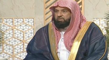 مفتي سعودي يثير الجدل بشأن حكم حفظ صور الأموات في ألبومات (فيديو)